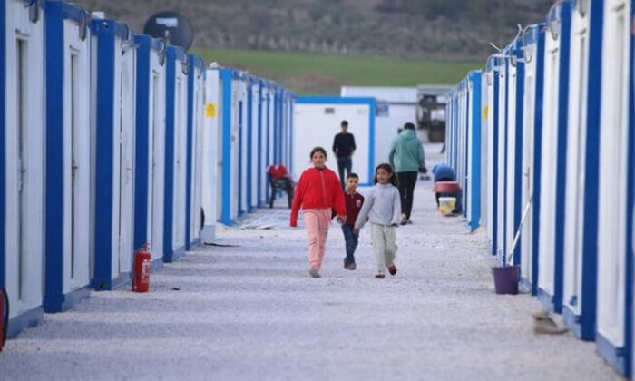 AFAD, deprem bölgesindeki 11 ile kurulan çadır ve konteyner sayısını açıkladı!.