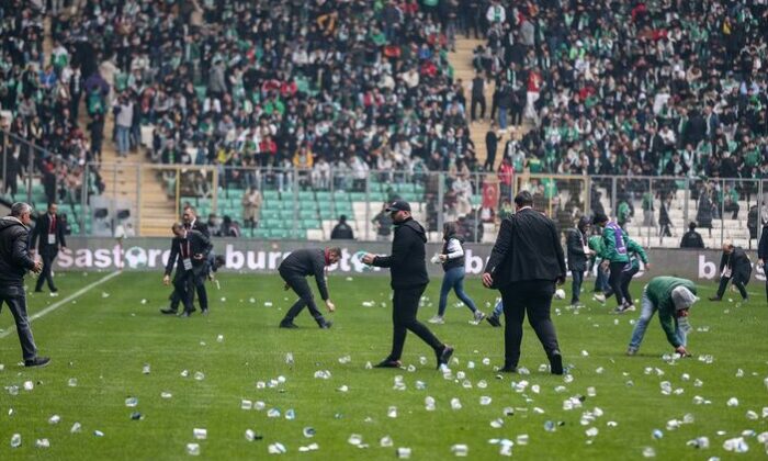 Bursaspor-Amedspor maçında yaşanan olaylarla ilgili 7 kişi gözaltına alındı!.