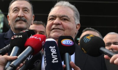 Ahmet Özal ilk gün 237 imza aldı!.