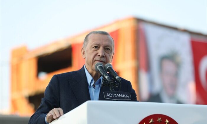 Cumhurbaşkanı Erdoğan, Adıyaman’da afet konutlarının temelini attı!.