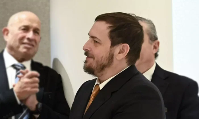 Terörist İsrail’de istifalar devam ediyor!.