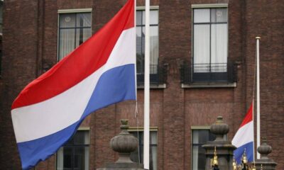 Hollanda’da İslam düşmanı ırkçı şerefsiz Wagensveld, Kur’an-ı Kerim’e saldırdı!.