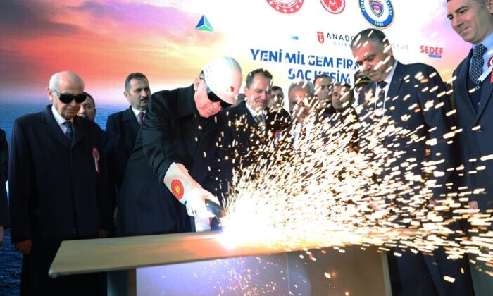 Cumhurbaşkanı Erdoğan, 3 yeni firkateynin sac kesme törenine katıldı!.