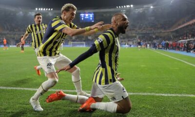 Fenerbahçe deplasmanda Başakşehir’i 2-1 mağlup etti!.