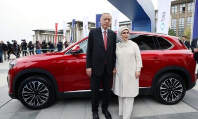 Muhalefet ilk TOGG’un Cumhurbaşkanı Erdoğan’a teslim edilmesine tepki gösterdi!.