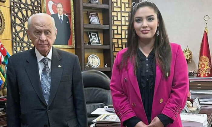 Oyuncu Özlem Balcı MHP’den milletvekili adayı oldu!.
