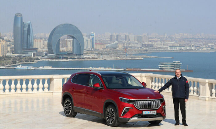 TOGG Azerbaycan’da! Aliyev yerli otomobili teslim aldı!.