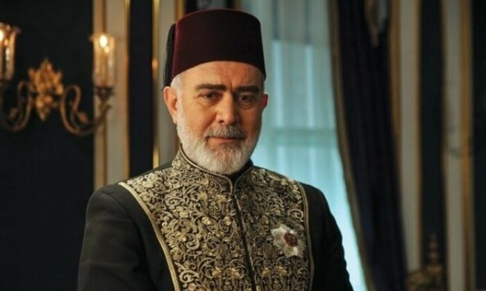 Payitaht Abdülhamid’in Tahsin Paşa’sı Manisa 1. sıradan milletvekili adayı oldu!.