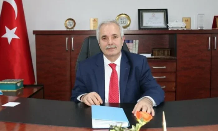 Saadet Partili Kozan Belediye Başkanı Kazım Özgan, AK Parti’ye geçti!.