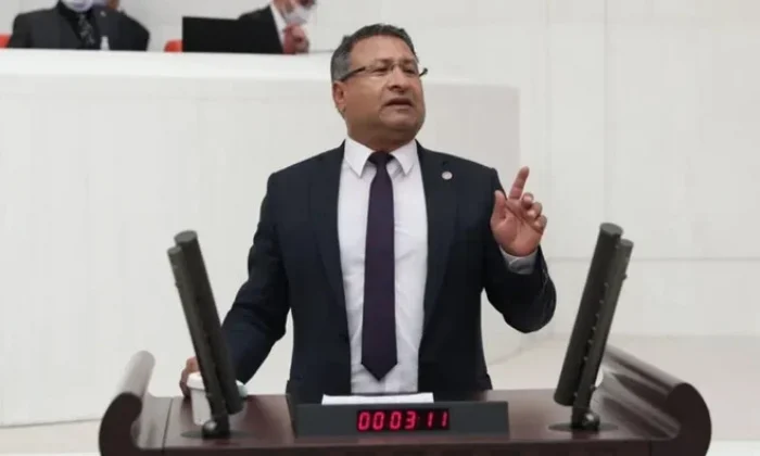 İzmir Milletvekili Özcan Purçu, CHP’den istifa etti!.