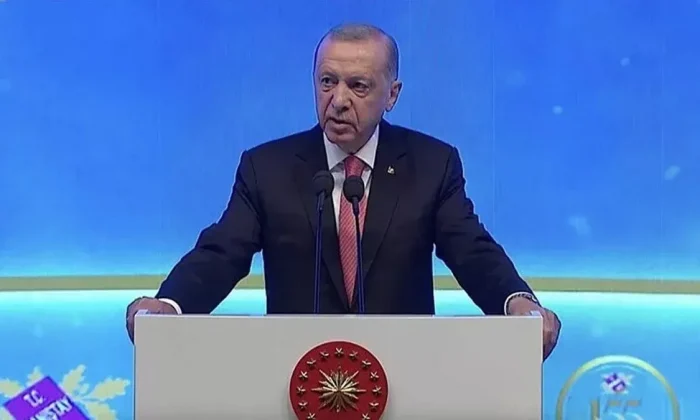 Cumhurbaşkanı Erdoğan’dan sivil ve özgürlükçü anayasa sinyali..