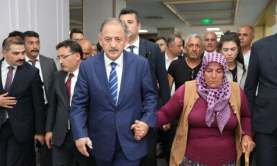 Mehmet Özhaseki, engelli depremzede teyzenin isteği için talimat verdi!.