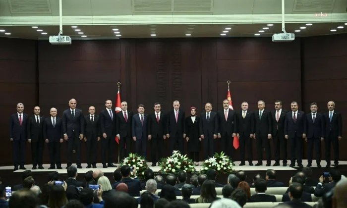 Yeni Bakanlar Kurulu, Resmi Gazete’de yayınlandı!.
