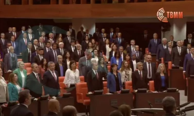 HDP’liler, Meclis açılışında İstiklal Marşı’nı okumadı!.