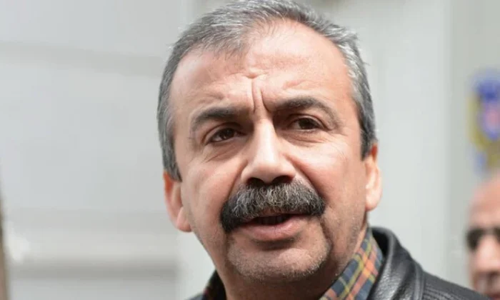 HDP’nin Meclis Başkanvekili Sırrı Süreyya Önder oldu!.
