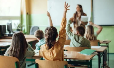 Düzenleme Resmi Gazete’de.. Öğretmenlere zorunlu hizmet affı getirildi!.