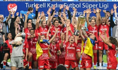 Kadın Futbol Süper Ligi’nde Fenerbahçe şampiyonluğu FOMGET’e kaptırdı!.