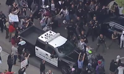 Kaliforniya’da LGBT destekçisi ve karşıtı veliler arasında çatışma çıktı!.