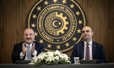 Mustafa Varank görevini Mehmet Fatih Kacır’a teslim etti!.