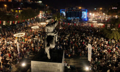Antalya’da Atatürk heykeline konserli açılış..