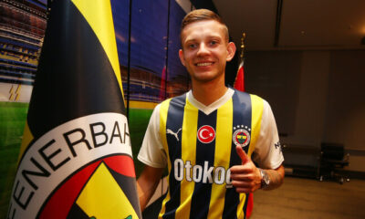 Fenerbahçe, Sebastian Szymanski transferini KAP’a bildirdi!.