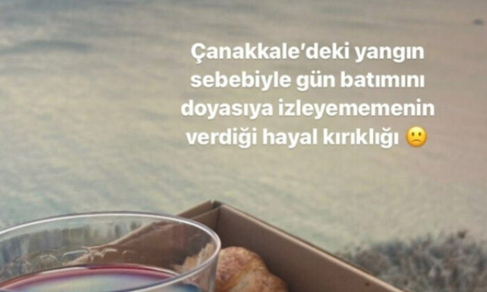 Mahalle Yanarken O!. Saçını Taradı…