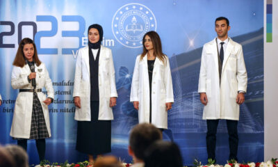 Öğretmenler için Beyaz Önlük zorunluluğu geldi!.