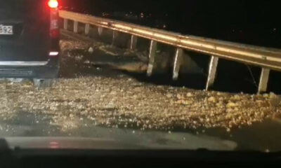 Bodrum’da isale hattı patladı, yol çöktü!.