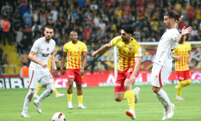 Galatasaray Kayserispor’la golsüz berabere kaldı!.