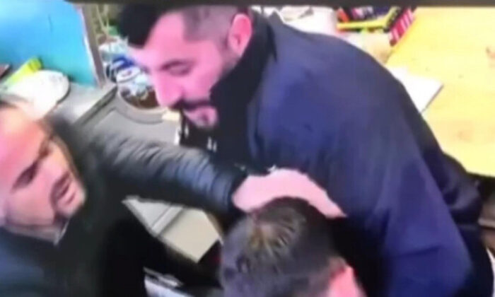 Esenyurt’ta 2 kişinin öldüğü saldırıya ilişkin yeni görüntü..