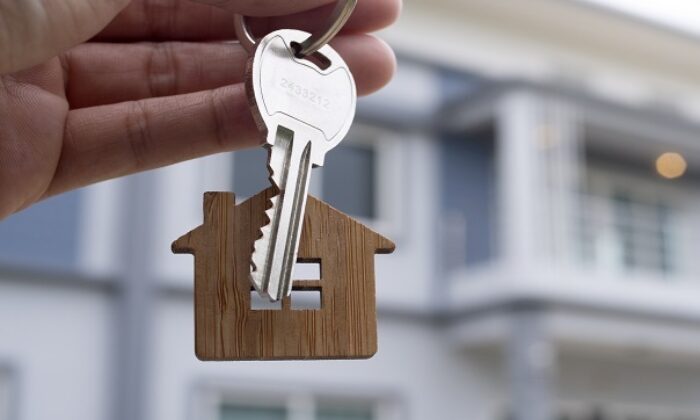 2 milyonluk evi 4 milyona ilana koyan emlakçıya 349 bin TL ceza!.