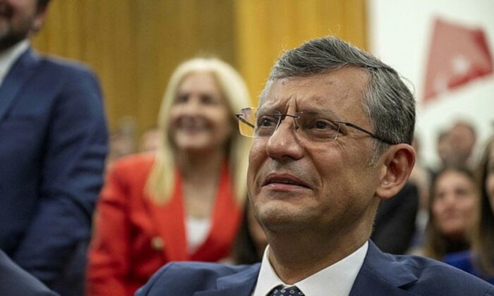 CHP’de koltuk kavgası büyümeye devam ediyor!.