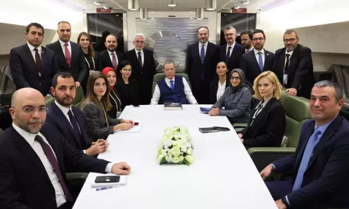 Başkanlık Sistemini getiren Erdoğan sistemden rahatsız!.