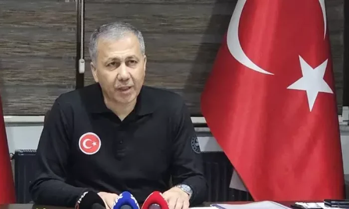 Batan gemideki 12 mürettebattan haber alınamadı!.