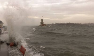 İstanbul ve İzmir dahil 10 il için kuvvetli fırtına uyarısı!.