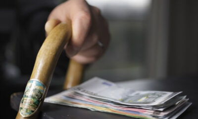 Maaş zamları bir ay içerisinde buhar olup uçtu!.