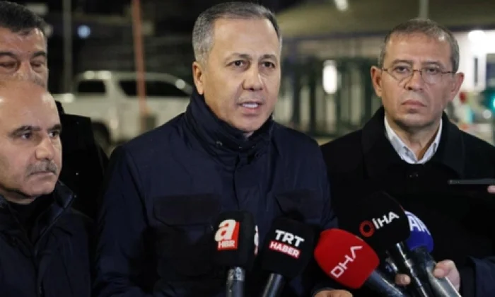 Maden işçilerinin üzerine çöken toprak miktarı 10 milyon metreküp!.