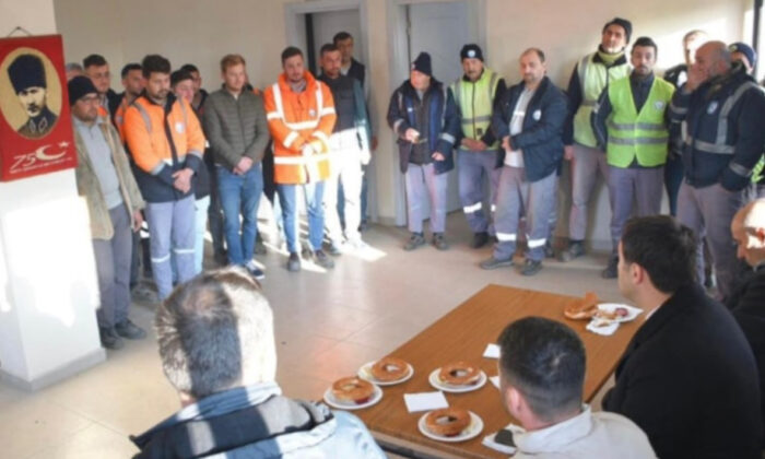 “Biz Size Efendi Olmaya Değil, Hizmetkâr Olmaya Geldik” diyenlere bakın!.