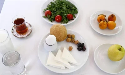 İftar ve sahur vakitlerinde bu yiyeceklere dikkat!.