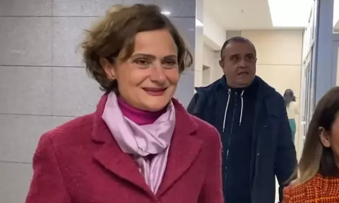 CHP’deki para skandalı iyice b.ka sardı!. Şimdi de birbirlerini tanımıyorlar!.
