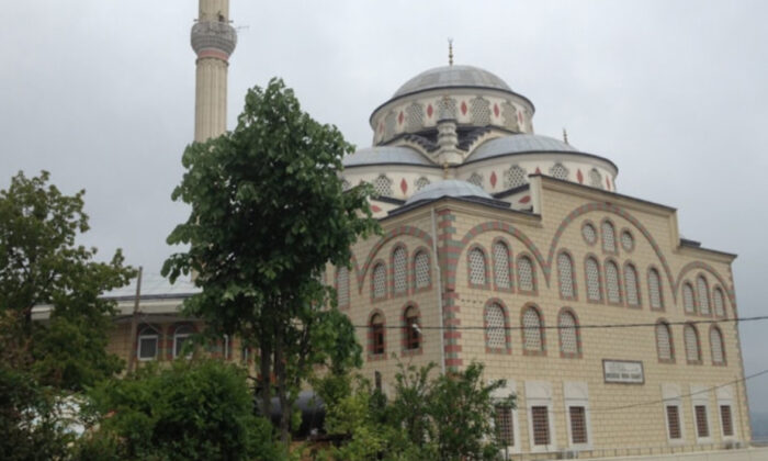 İsmailağa Cemaati imamı suçüstü yapan polisi İstanbul’dan sürgün ettirdi!.