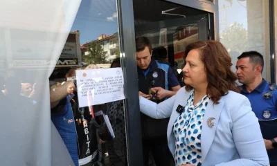 CHP’li Başkandan takdire şayan karar!. Çalışma ruhsatı bulunmayan Suriyelilerin dükkanları kapatılıyor!.