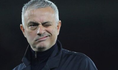 Ve Mourinho 2 yıllık sözleşme ile Fenerbahçe’de…