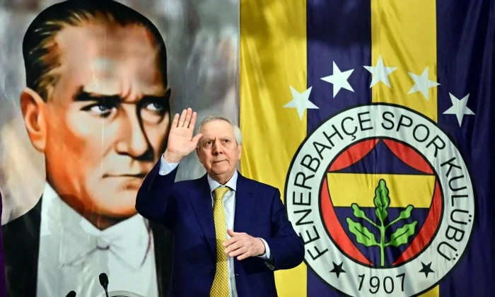 Aziz Yıldırım Fenerbahçe’nin şampiyon olması durumunda adaylıktan çekileceğini açıkladı..