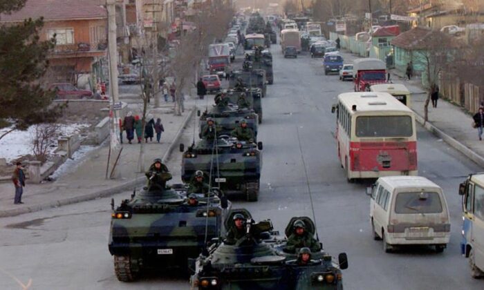 28 Şubat davası sanıklarına af geldi..