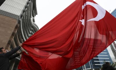 Türk Bayrağı’nın yakılmasına CHP’den çok sert tepki!.