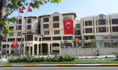 AKP’li Başkan belediyeyi babasının çiftliğine çevirmiş!.