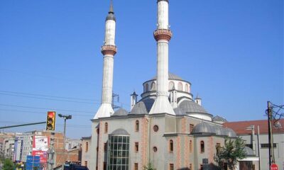 AKP’den satılık 5 adet Cami ve az kullanılmış Millet Bahçesi!.