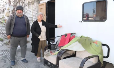Yaşlı kadın ile zihinsel engelli oğlu kaderine terk edildi!.