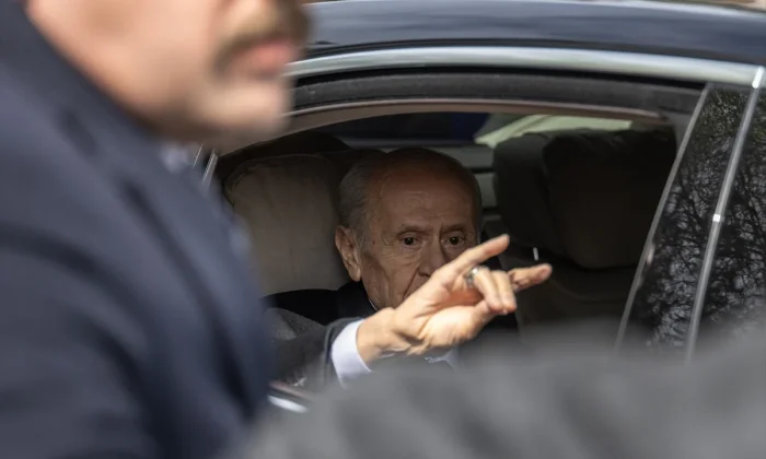 MHP Lideri Bahçeli 2 ay sonra siyaset sahnesine geri döndü..